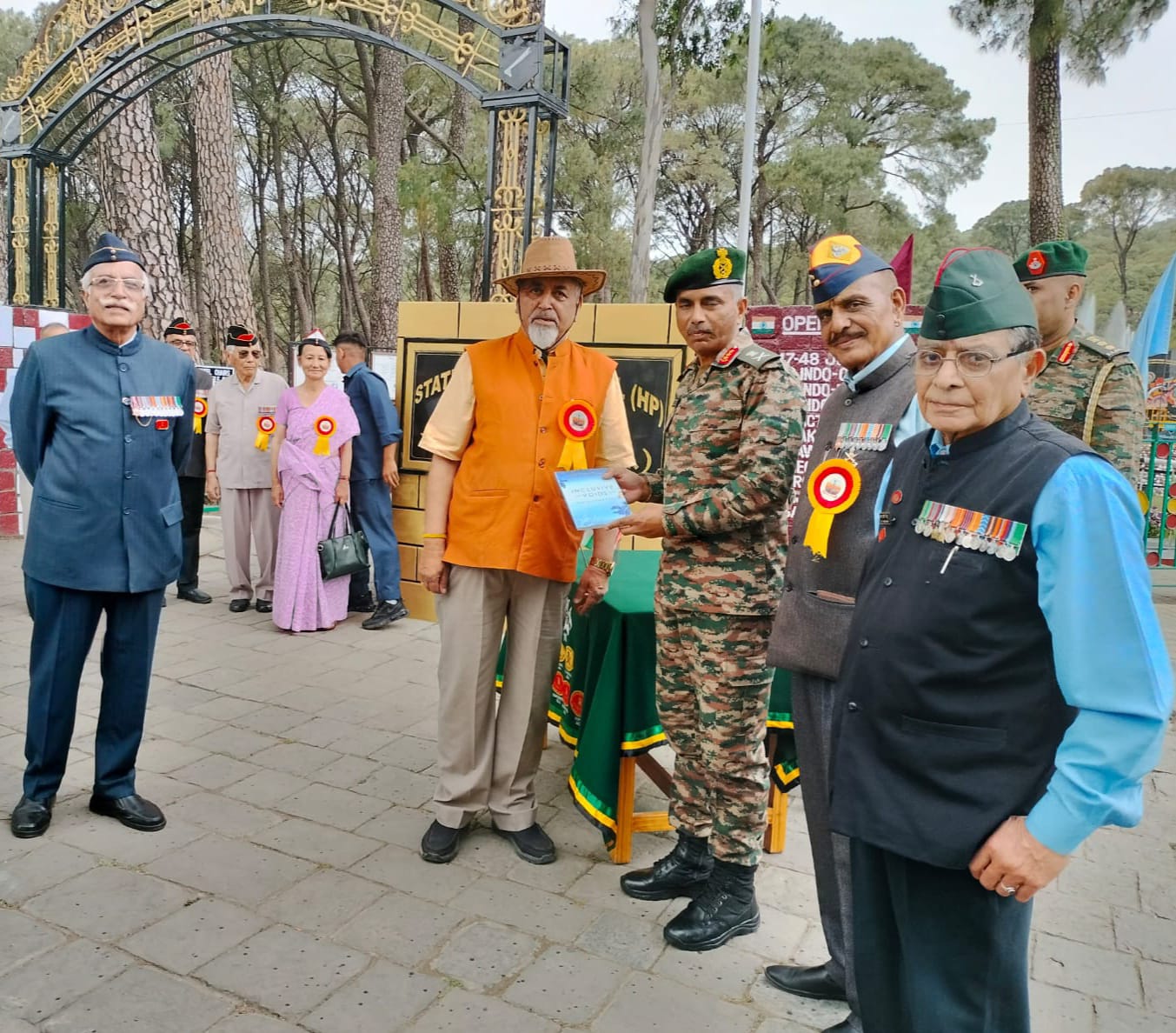 Army Commander Honours War Heroes in Dharamshala