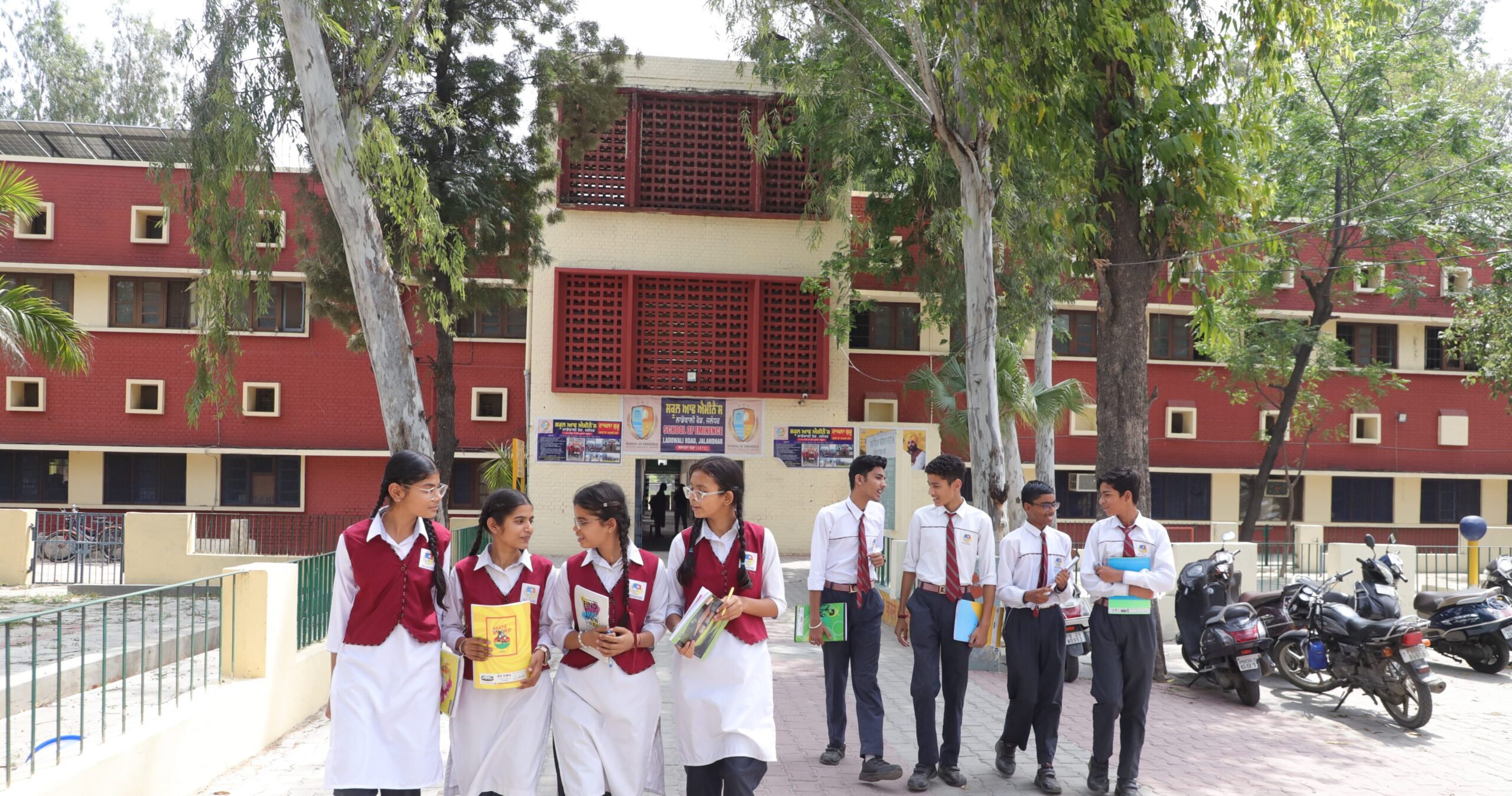 Ladowali Road's Legacy: 150 Years of Eminence, A School's Evolving Story