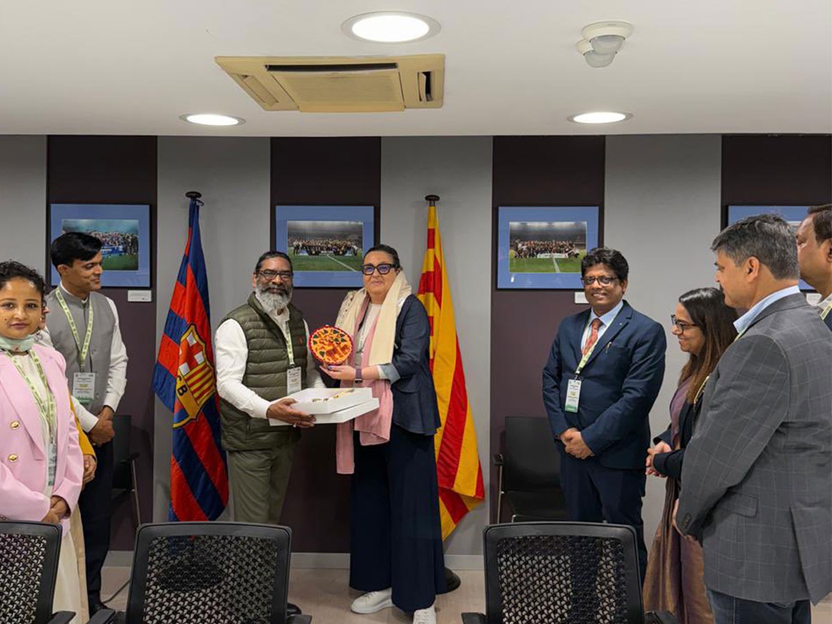 Jharkhand CM explores sports partnership with FC Barcelona VP, Elena Fort