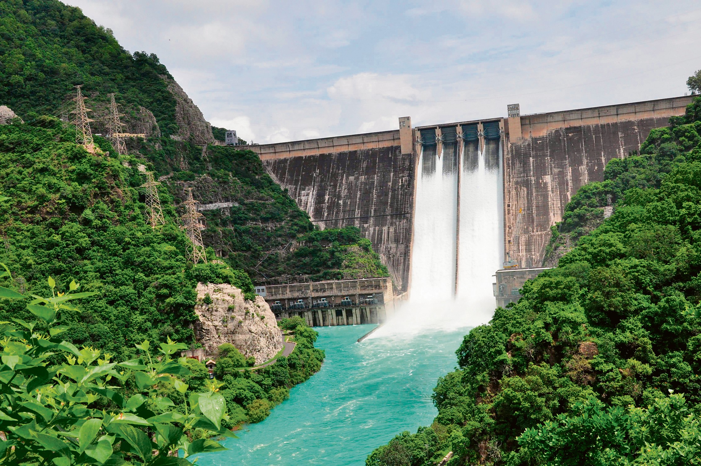 Punjab Snubs CISF, Reasserts Control Over BBMB Dams