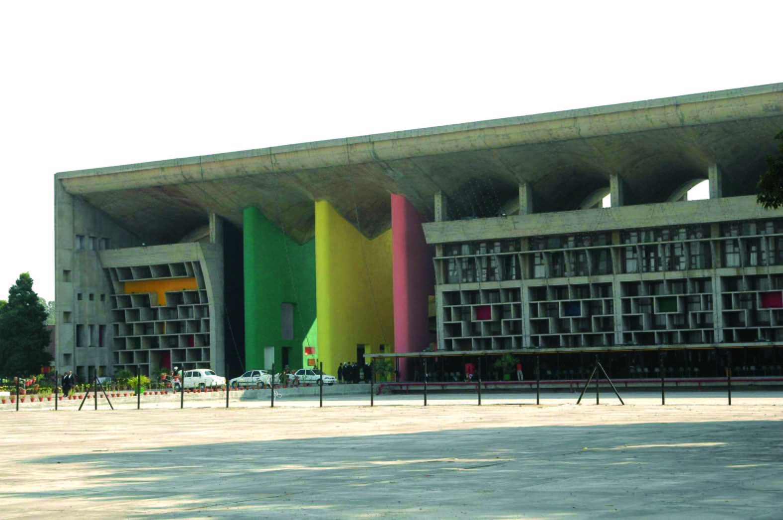 DLF case: HC declines to expand PIL on felling, reserves verdict