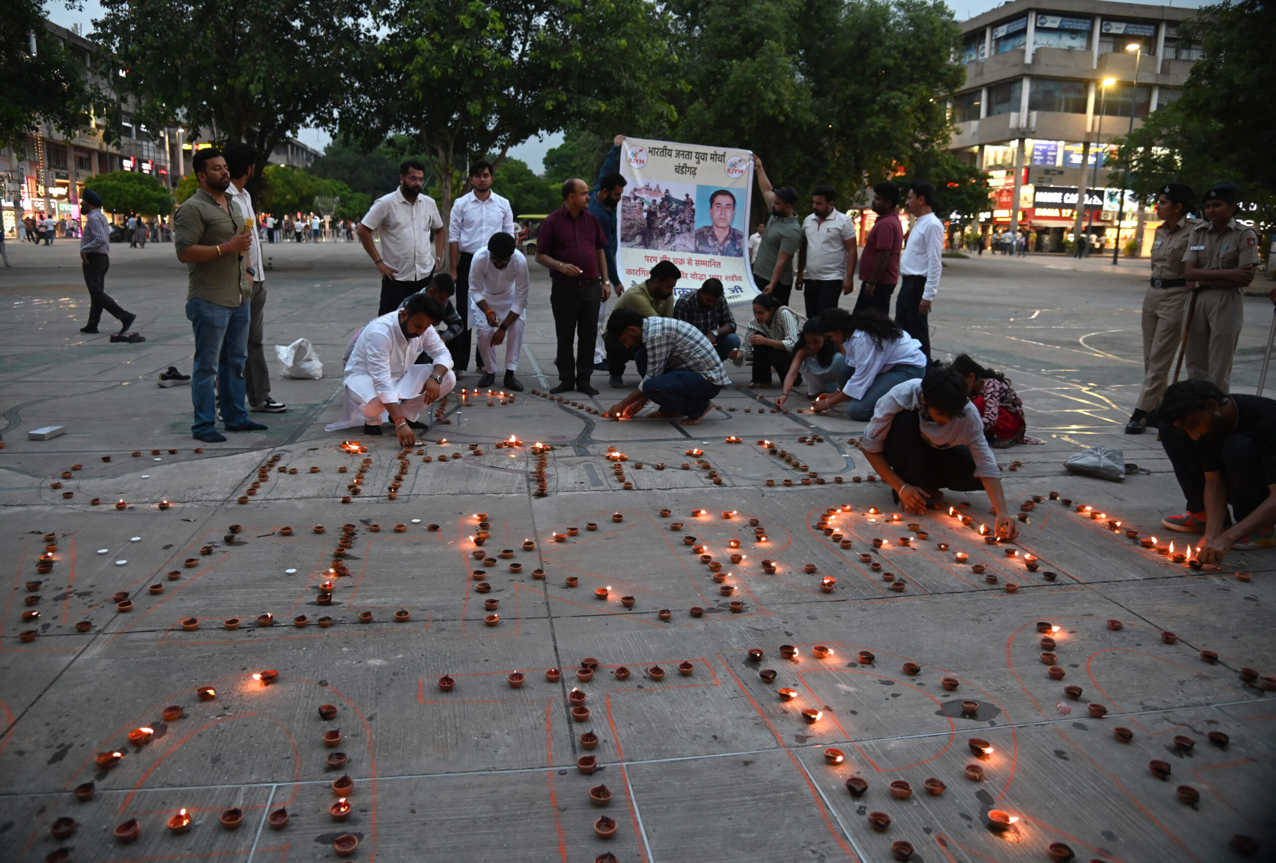 Glowing tributes paid to Kargil War hero