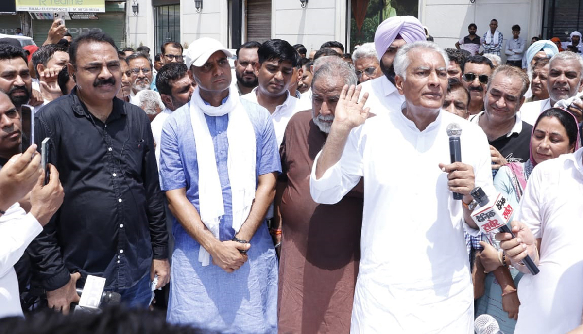 BJP chief Sunil Jakhar blasts government over rising crime rates