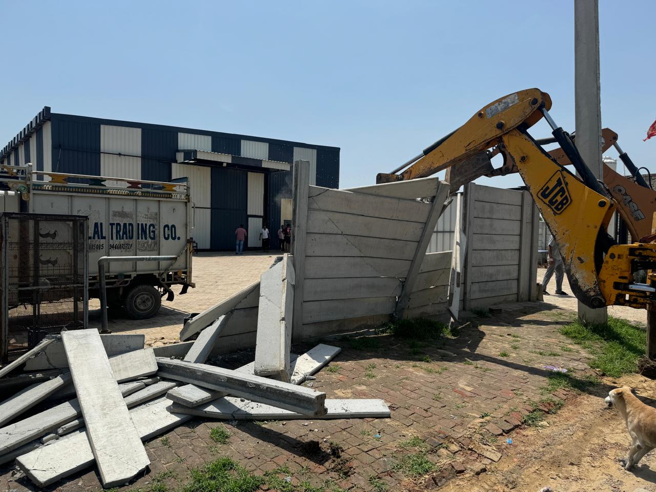 Crackdown on unauthorised colonies in  Rohtak; structure, roads demolished