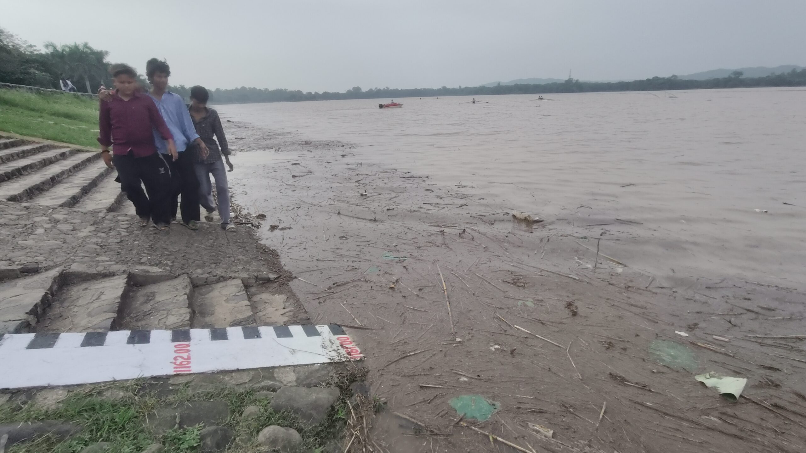 Sukhna at 2 feet below danger mark