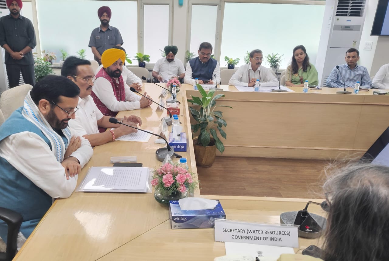 Divert Chenab waters to Punjab, Haryana to resolve SYL issue: CM Mann at Centre’s meeting