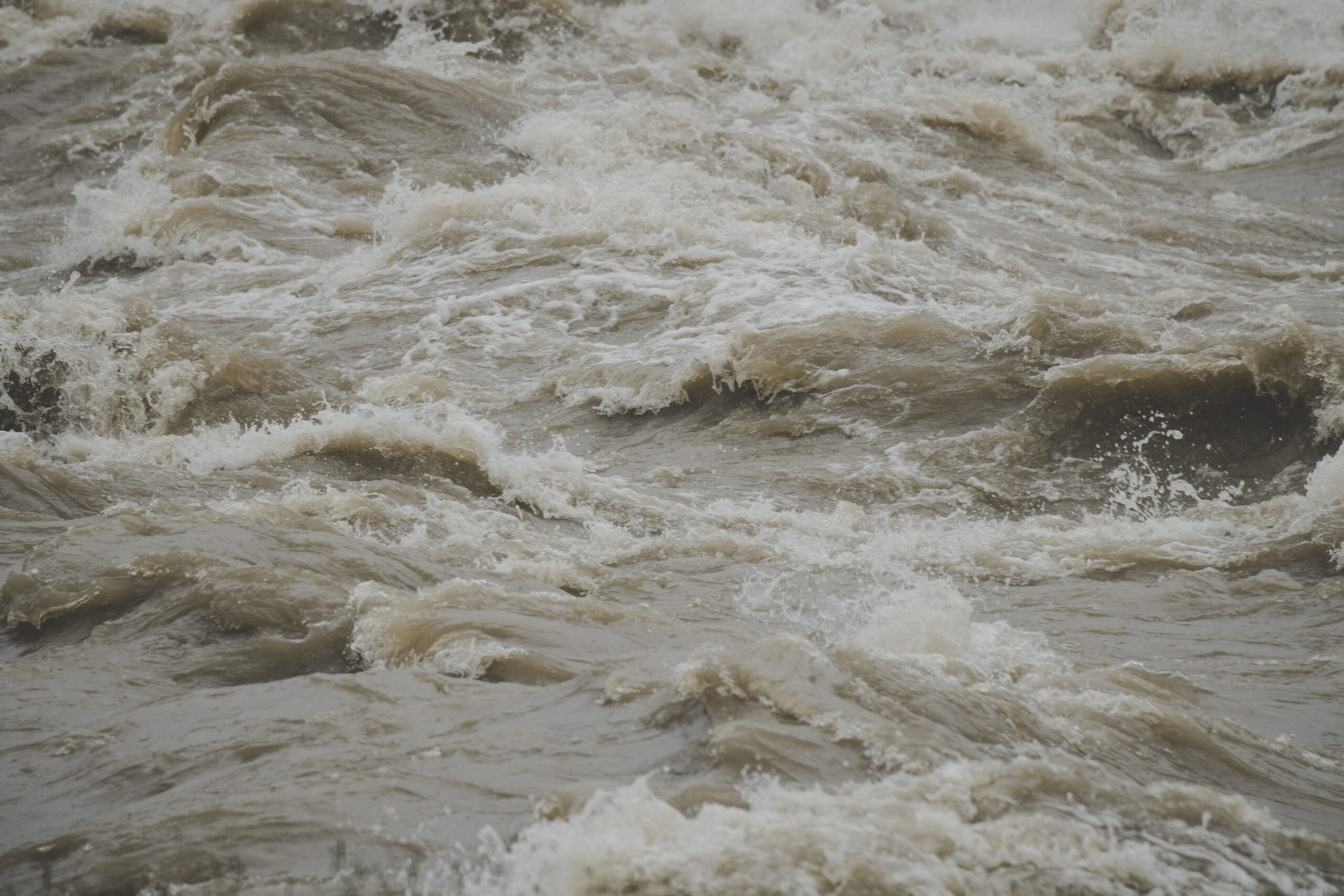 China Floods: 10,000 Evacuated as Danas Unleashes Fury