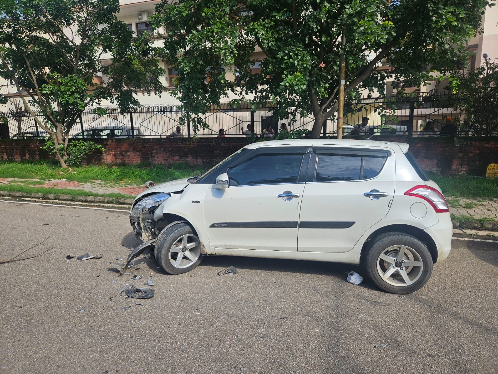 High-Speed Chase Ends in Sector 50: Four Arrested, Cops Injured