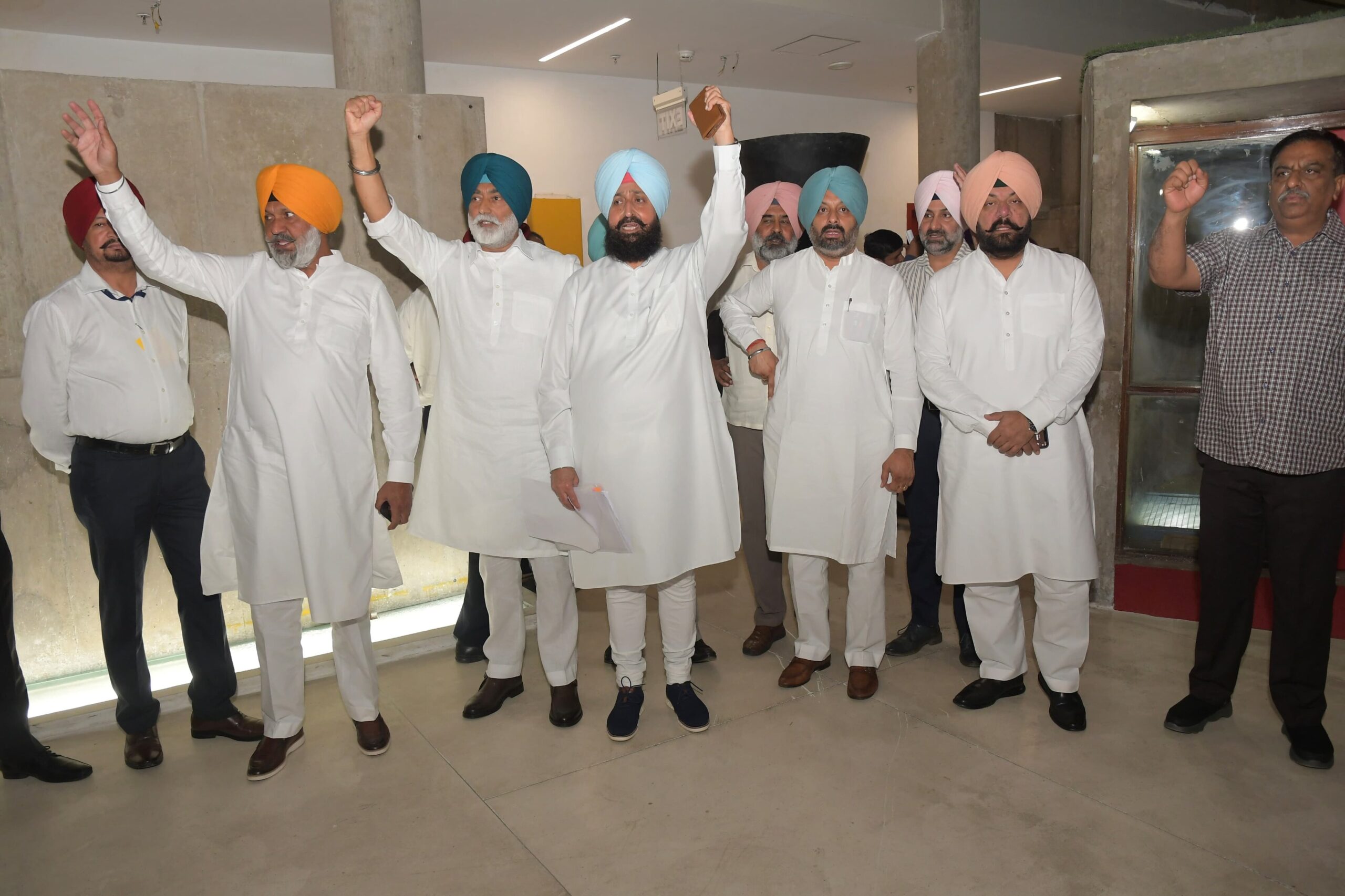 Special Punjab Assembly Session extended by 2 days; Congress MLAs stage a walkout