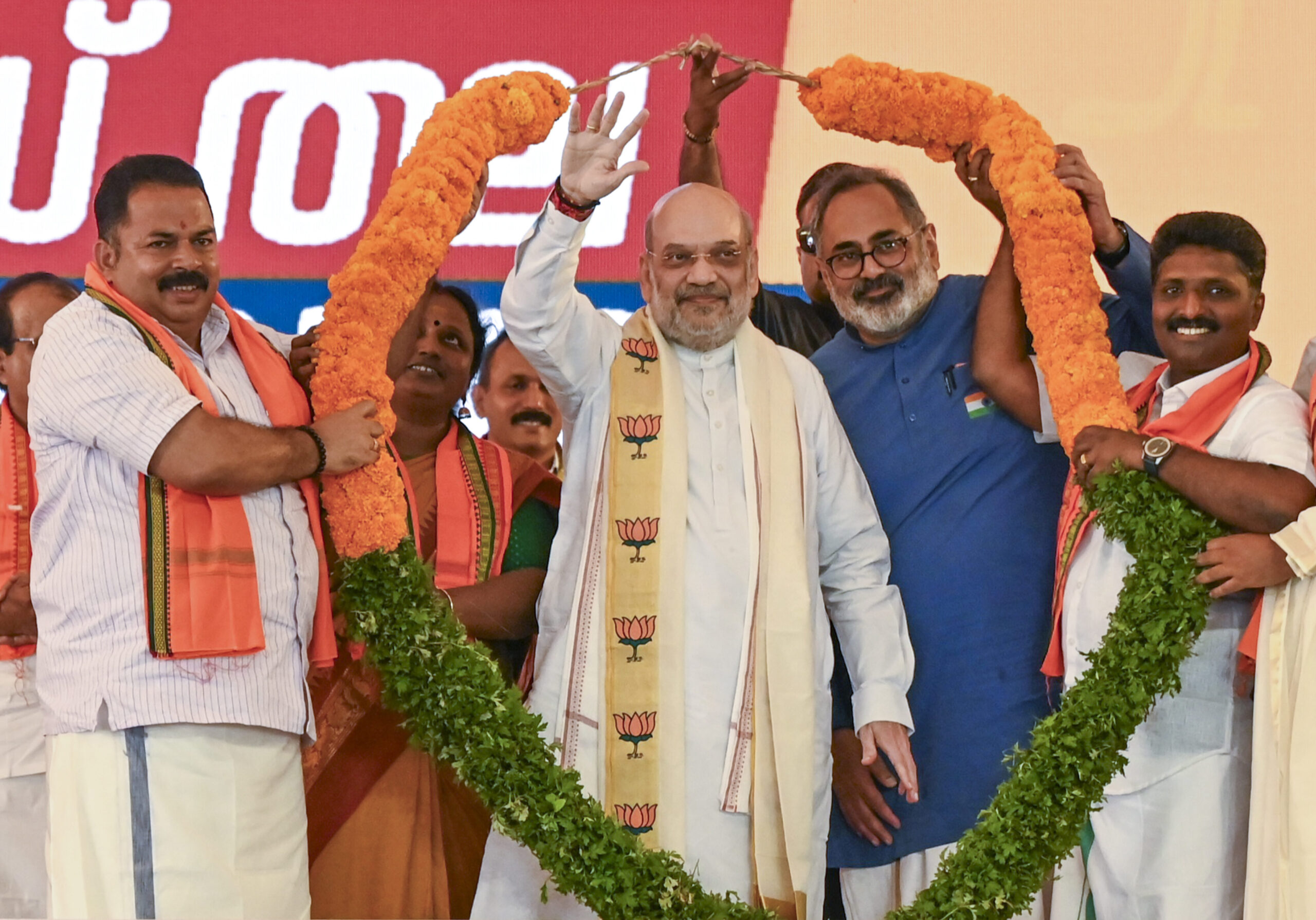 Shah Slams Kerala's Ruling Front, Vows BJP's 'Viksit Keralam' Victory