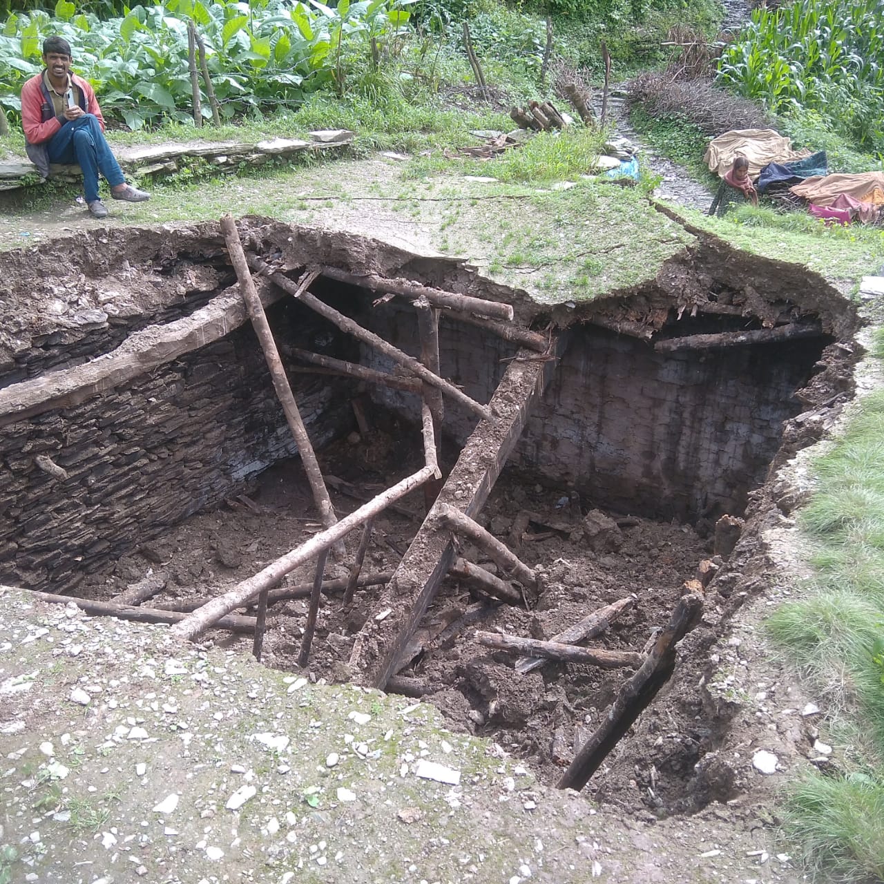Monsoon Fury: Landslides Pummel Chamba's Salooni