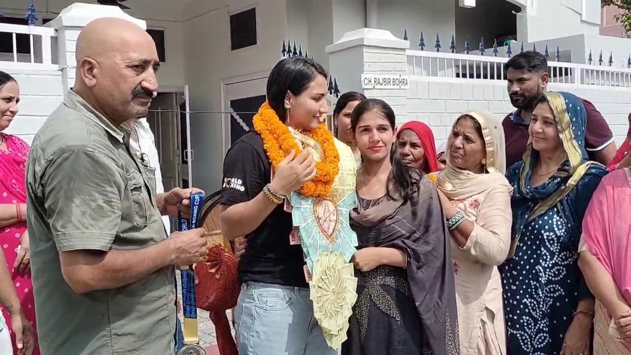 Bhiwani’s daughters pack a new punch