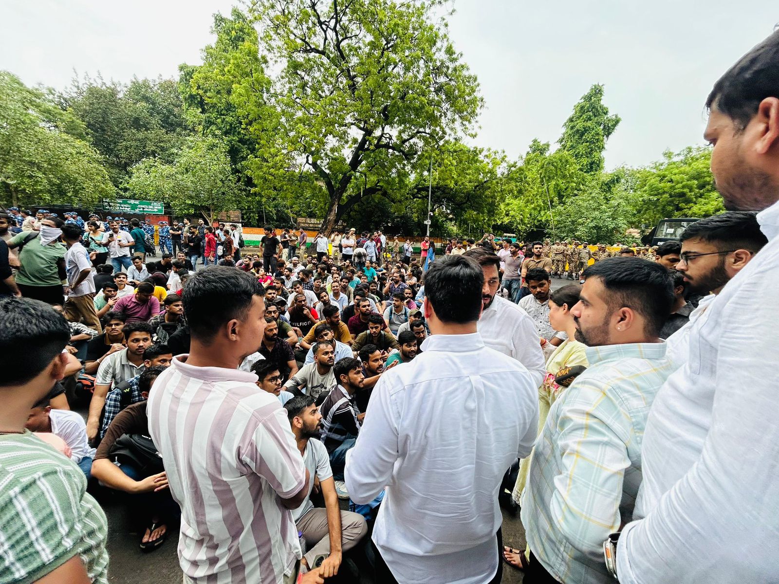 Police Brutality Against SSC Aspirants: NSUI Demands Justice