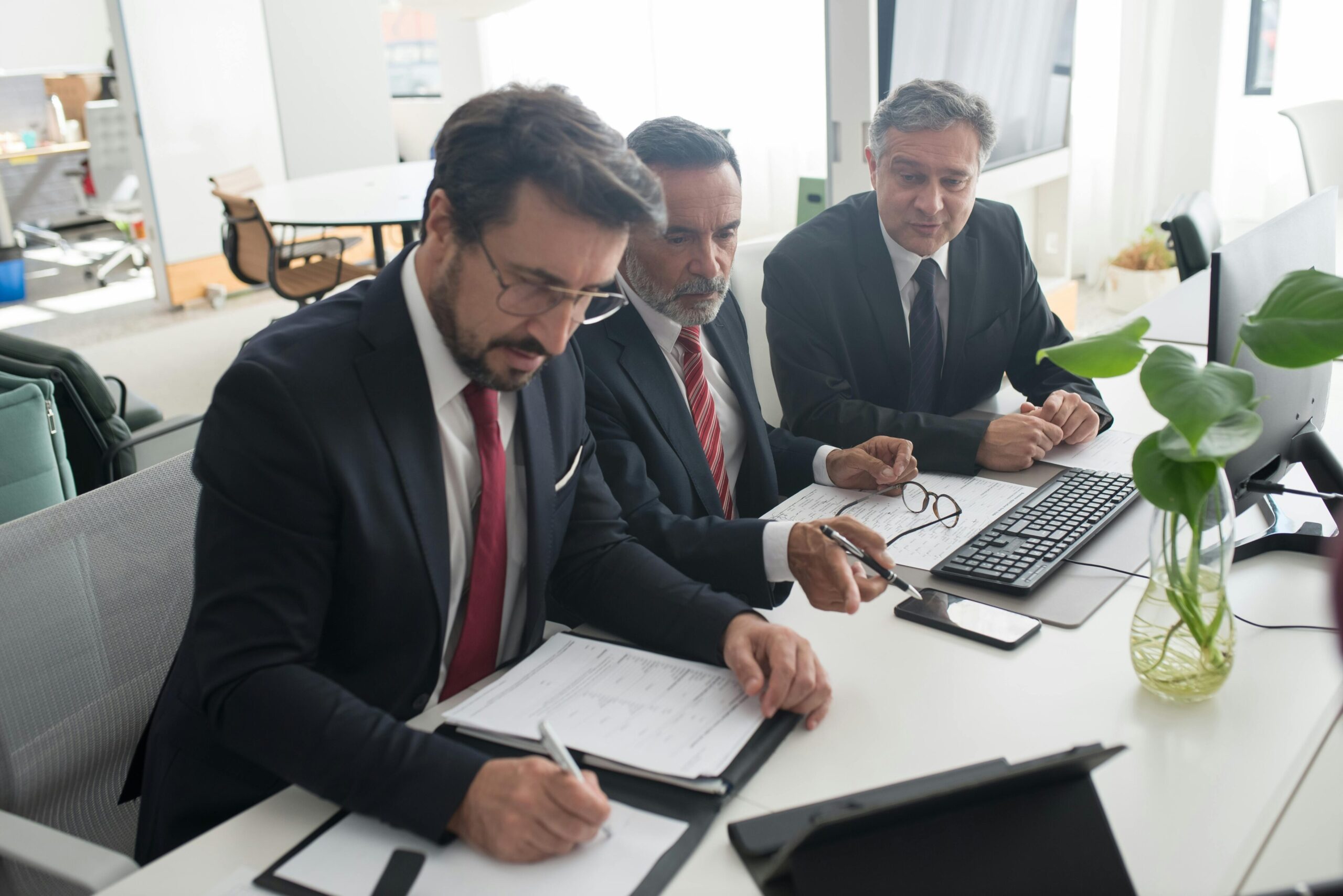 White-Collar Boom: Non-IT Sectors Drive 7% Job Growth in July