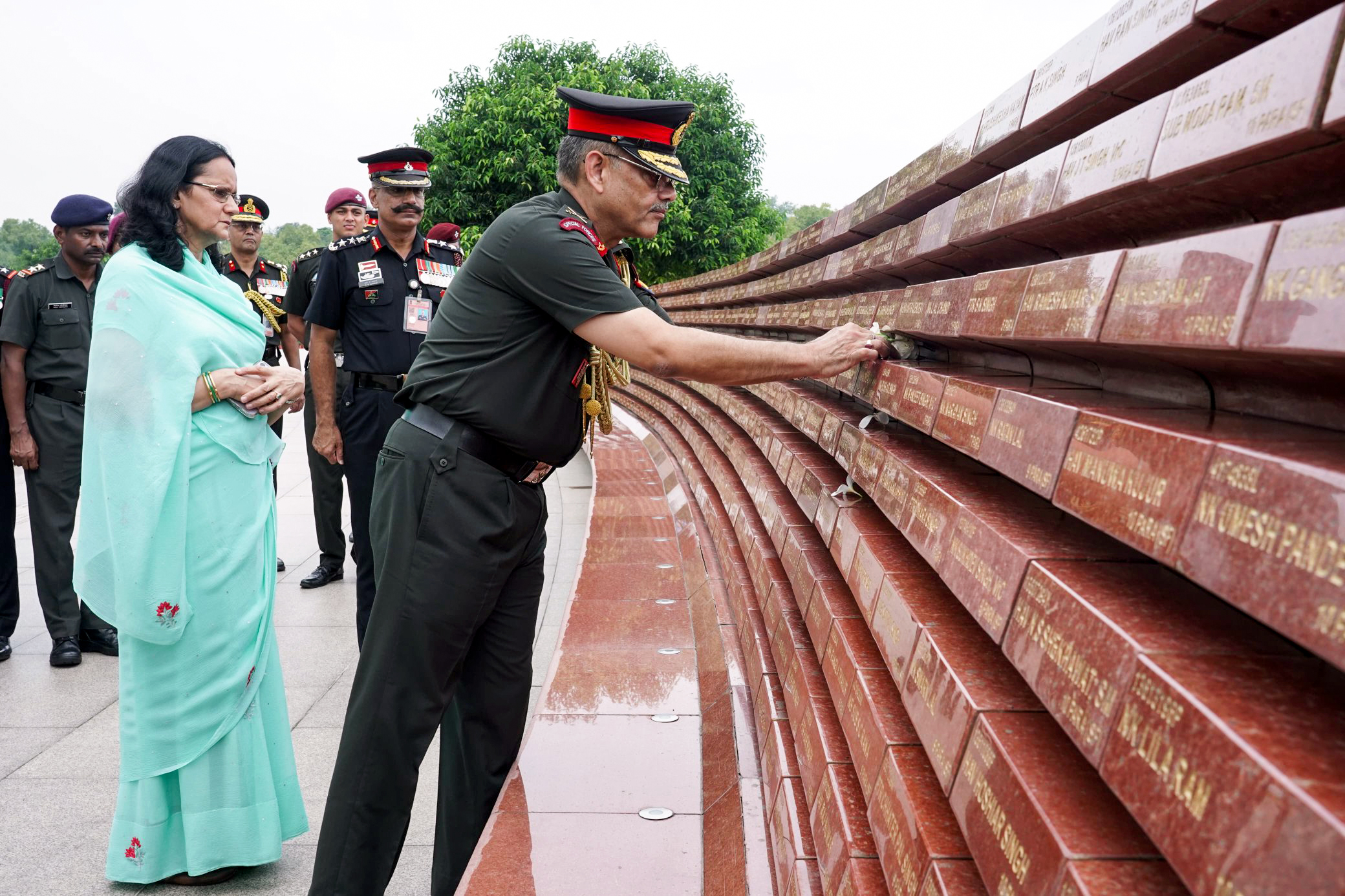 General Honours Fallen Comrades:  A Legacy of Sacrifice Remembered