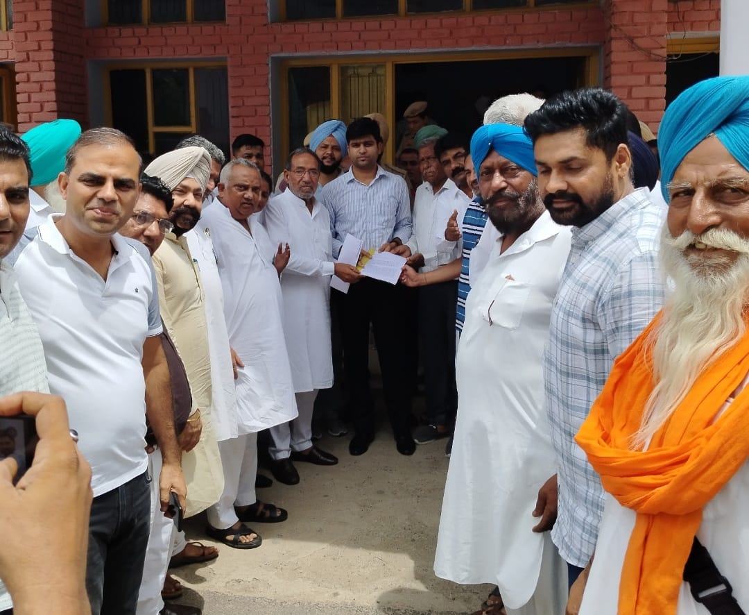 Congress protests sharp hike in collector rates in Sirsa