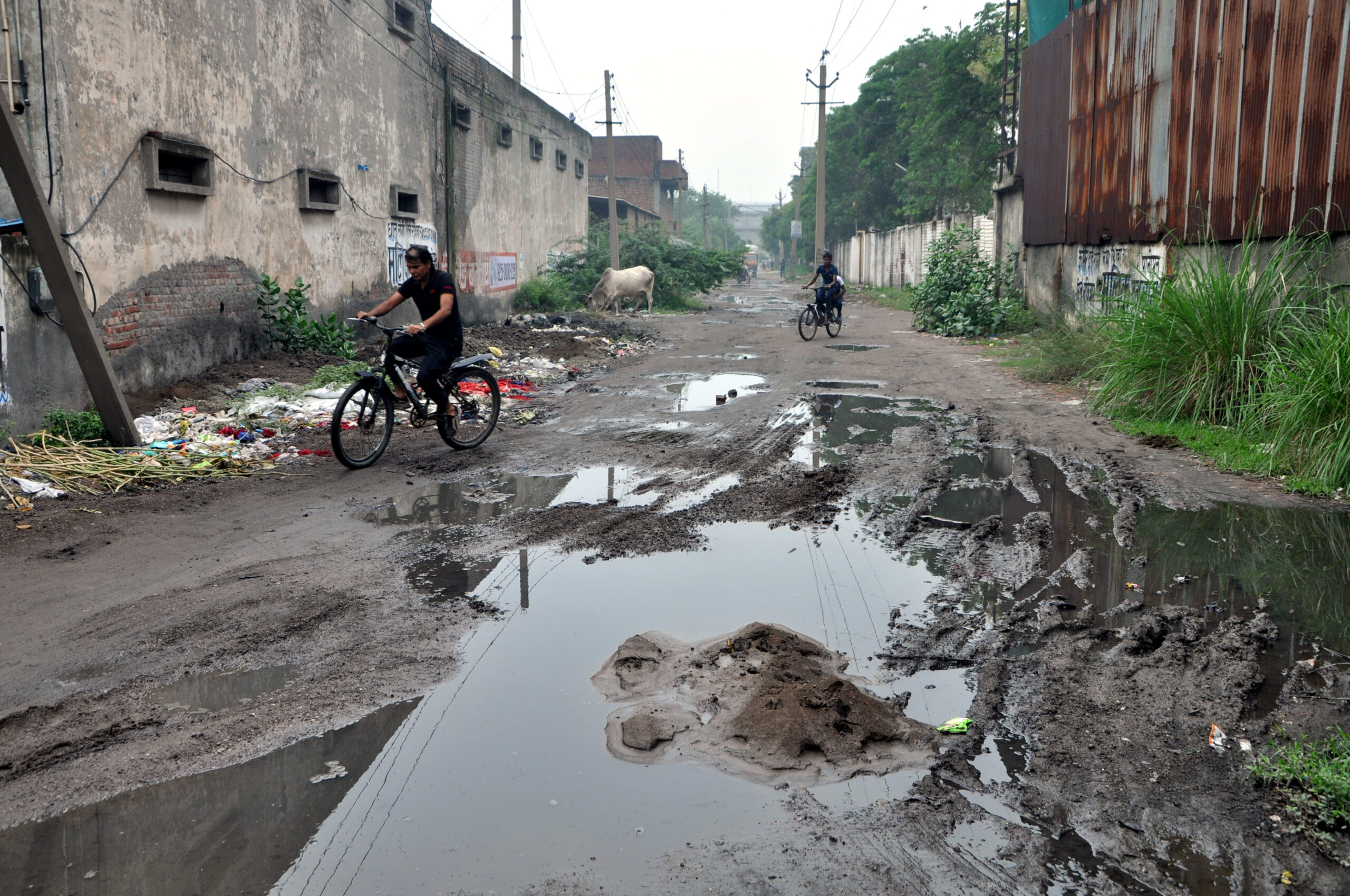 Threadbare promises, tangled hopes in civic amenity-deprived ‘Textile City’