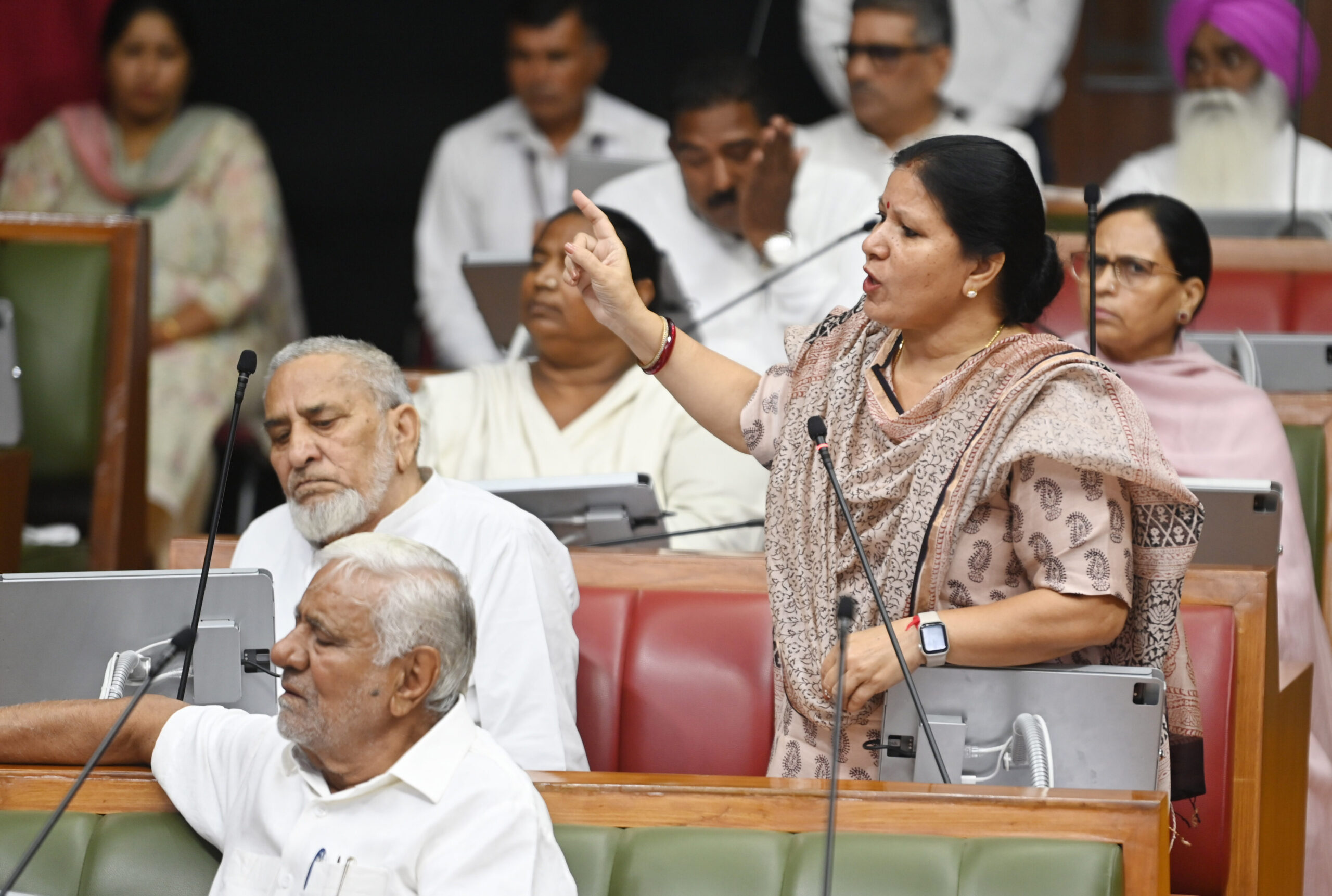 Opposition slams Haryana Govt over crime surge, cites murders, extortion, mob lynchings
