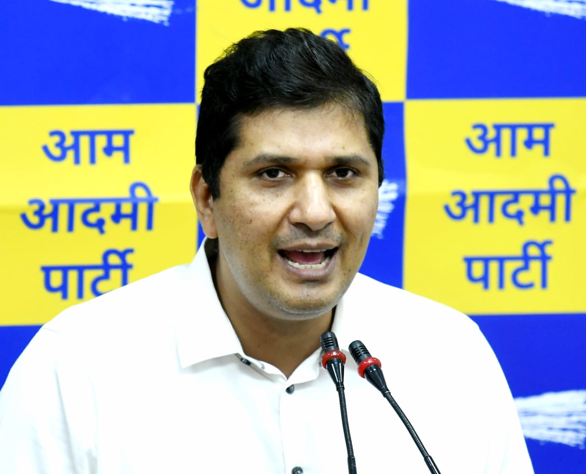 Modi's Photo with Durga: AAP Accuses BJP of Faith Politicization