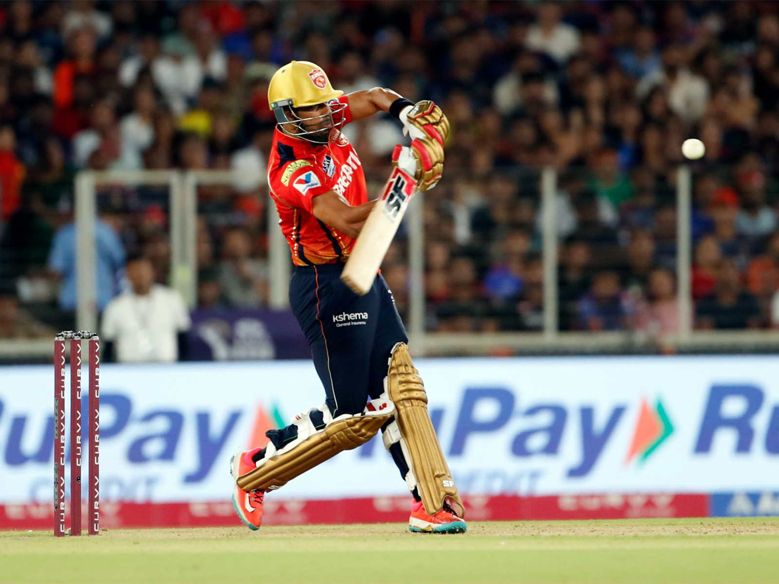 Shashank's Death-Overs Dominance:  IPL's New Finishing King?